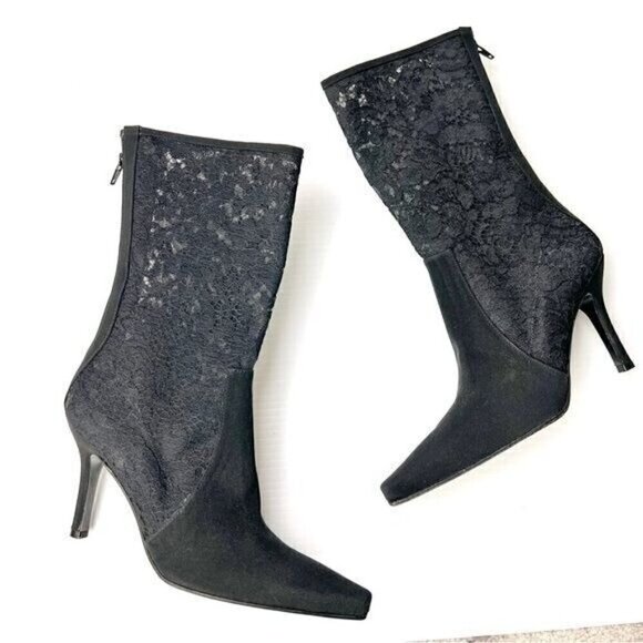 STUART WEITZMAN Boots Womens size 7 Lace Pattern Lace Trim Embellishment Boots - Picture 4 of 12